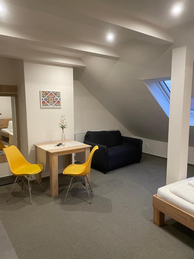 Mikulov Inn - Apartments Slunce 外观 照片