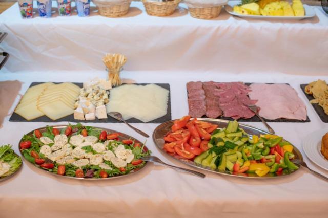 Mikulov Inn - Apartments Slunce 外观 照片