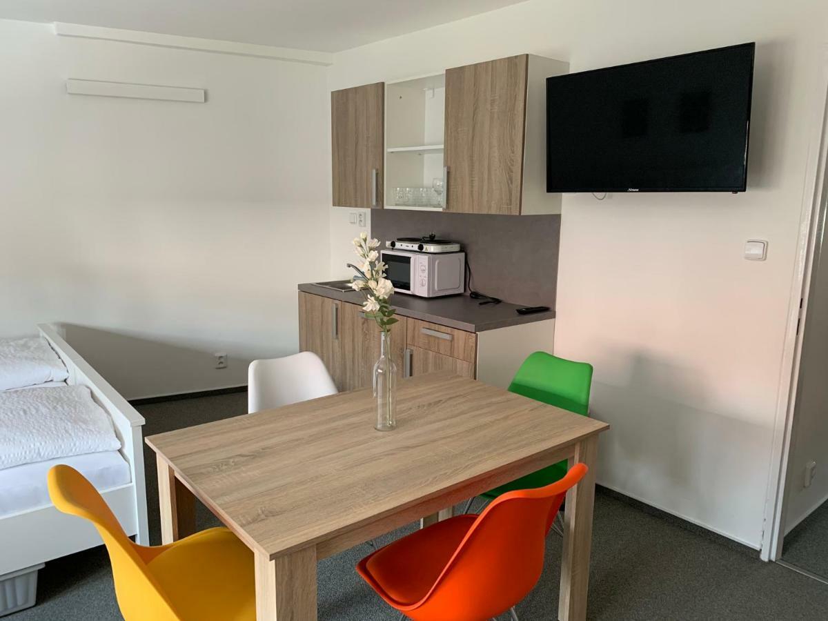 Mikulov Inn - Apartments Slunce 外观 照片