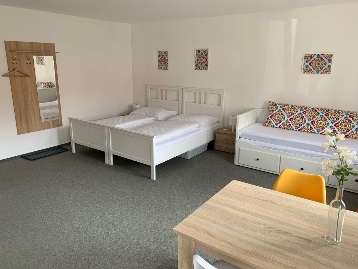 Mikulov Inn - Apartments Slunce 外观 照片