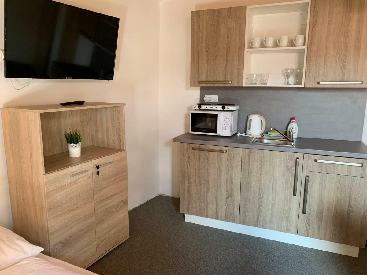 Mikulov Inn - Apartments Slunce 外观 照片