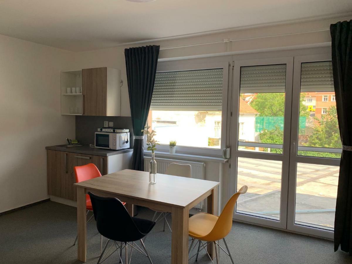 Mikulov Inn - Apartments Slunce 外观 照片
